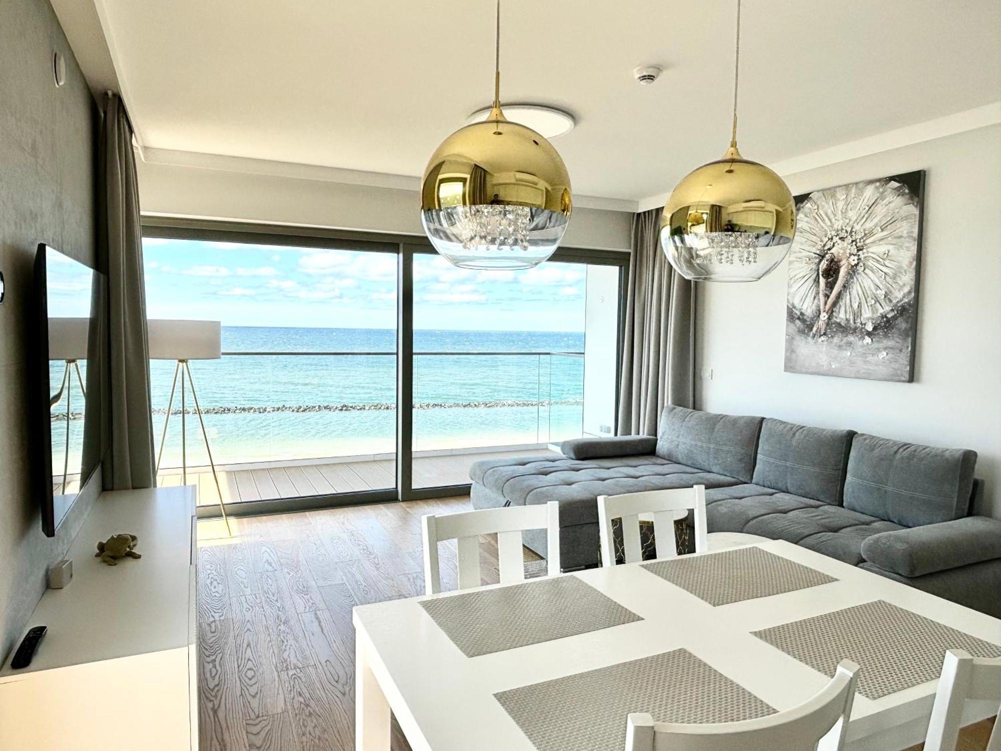 Apartment Solaris Darlowko Premium Emilia Strupiechowska *